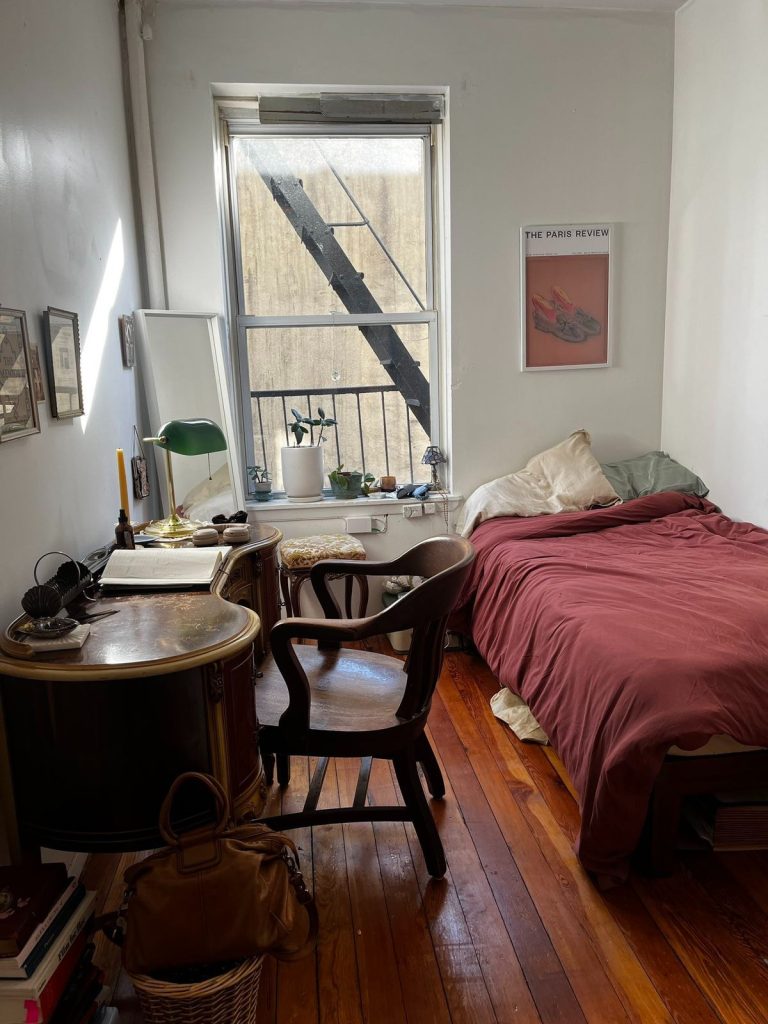 Choose a Platform Bed for Extra Storage