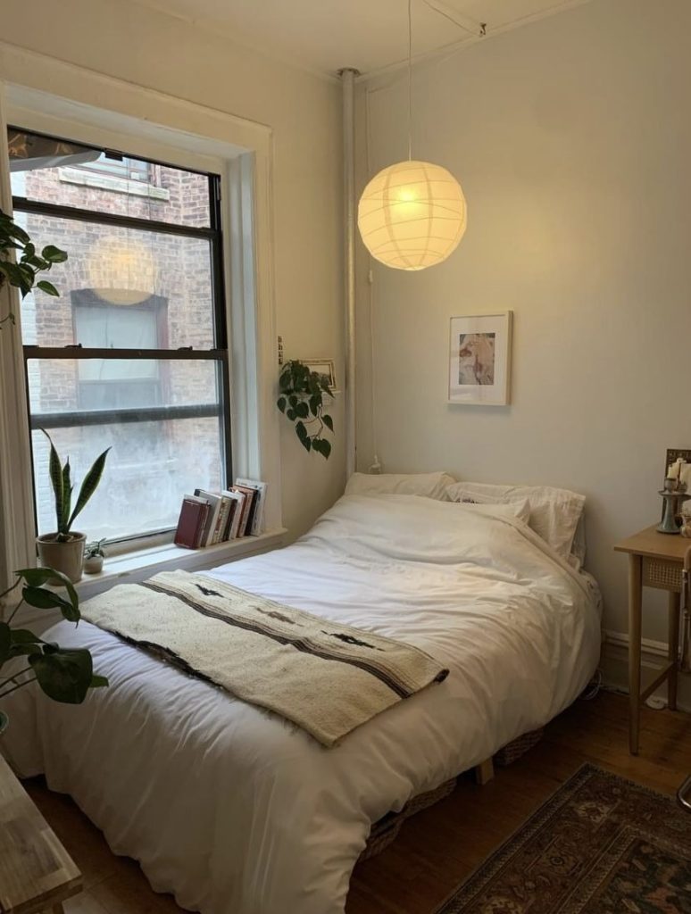 Maximize Vertical Space With Floating Shelves