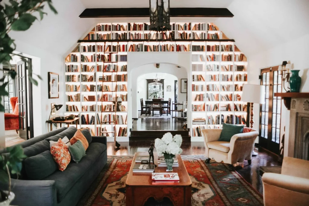 Small-living-room-with-books-and-classic-furniture-2048x1366